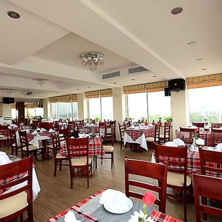 Moon View Hotel - 65 Cua Bac - By Bay Luxury Hanoi Eksteriør bilde