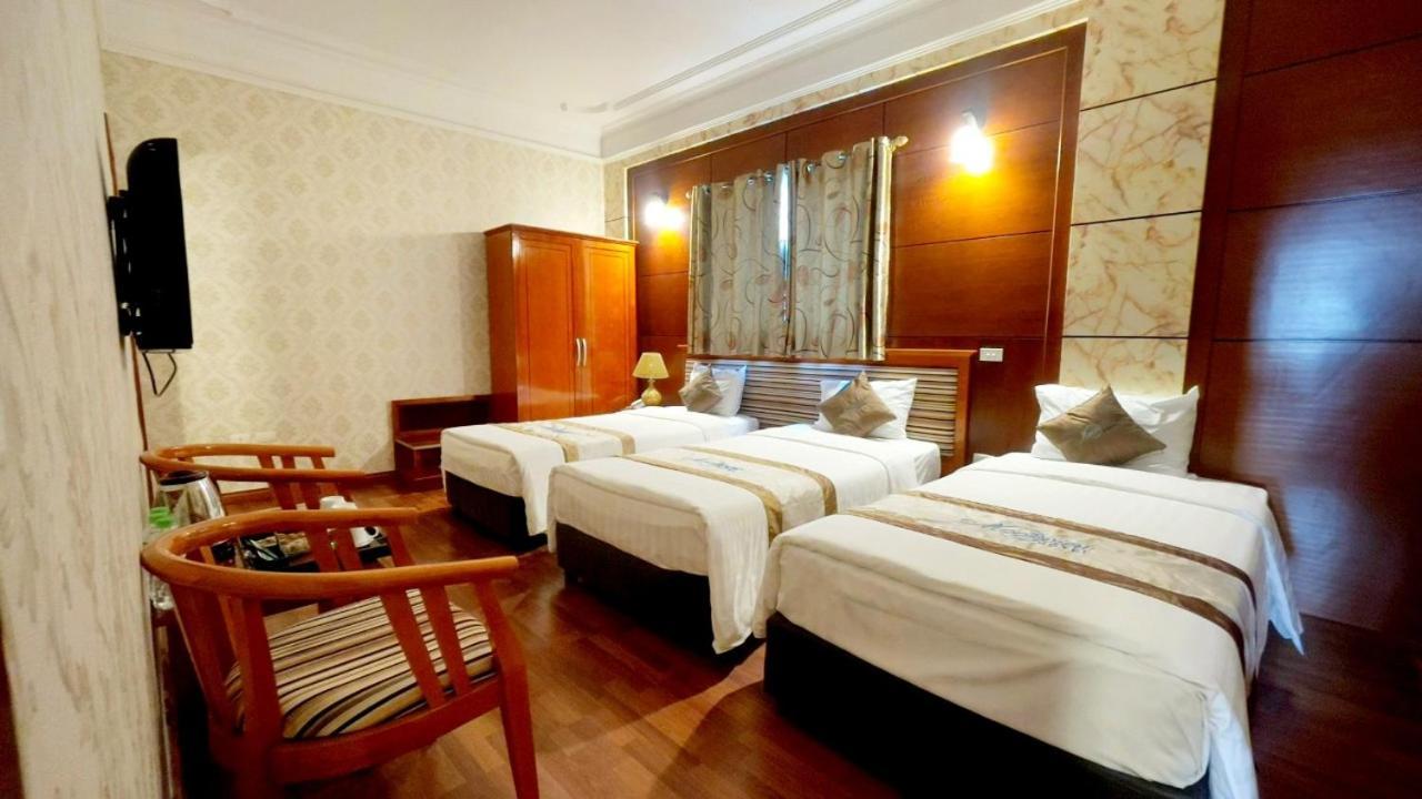 Moon View Hotel - 65 Cua Bac - By Bay Luxury Hanoi Eksteriør bilde
