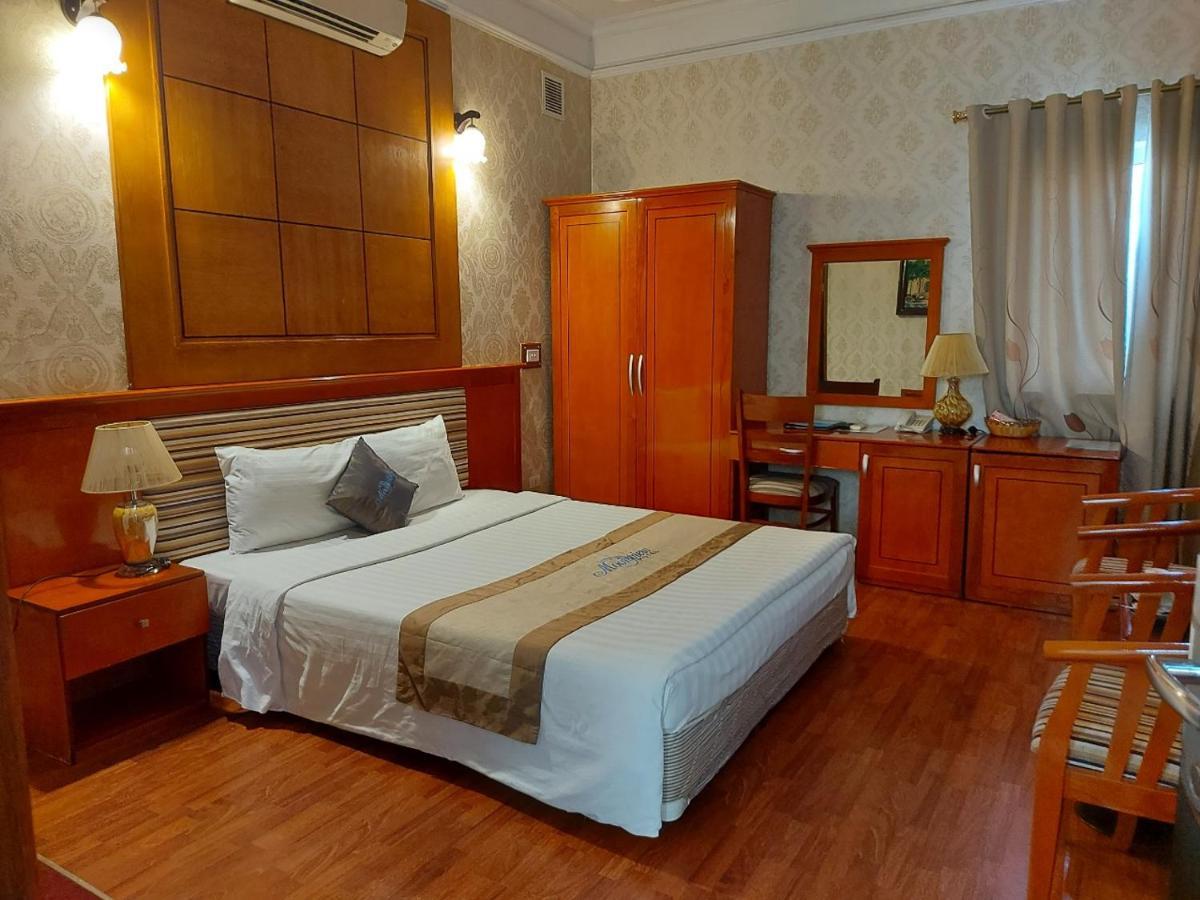 Moon View Hotel - 65 Cua Bac - By Bay Luxury Hanoi Eksteriør bilde